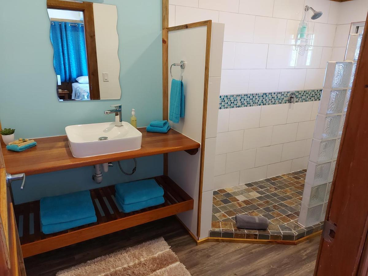 The Sunsetter Bed&Breakfast Bocas del Toro Exterior foto