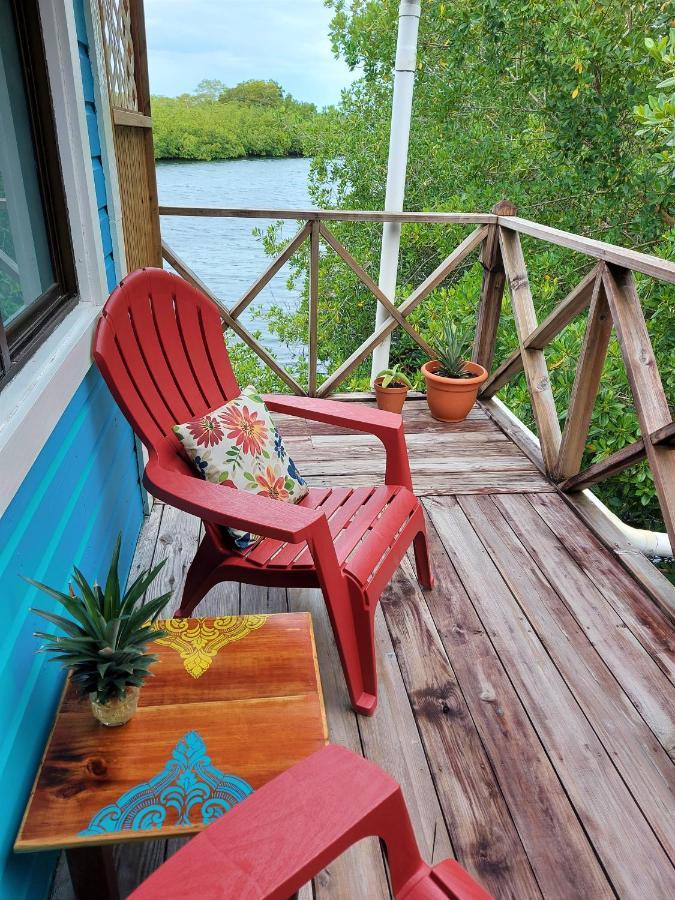 The Sunsetter Bed&Breakfast Bocas del Toro Exterior foto