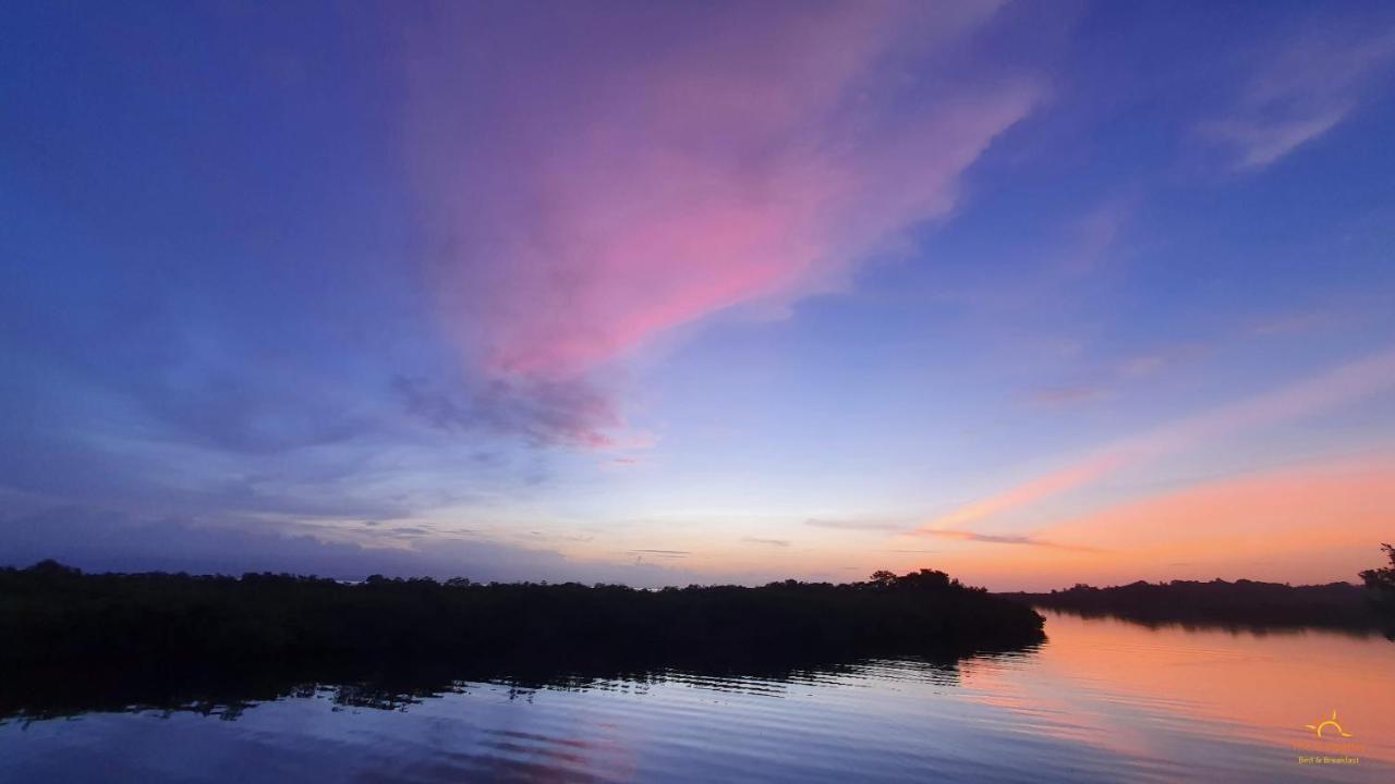 The Sunsetter Bed&Breakfast Bocas del Toro Exterior foto