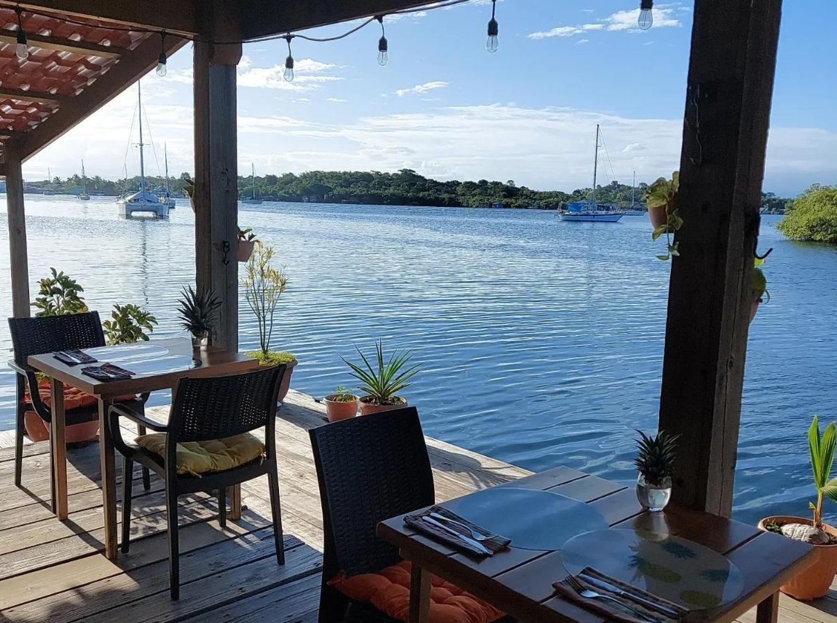 The Sunsetter Bed&Breakfast Bocas del Toro Exterior foto